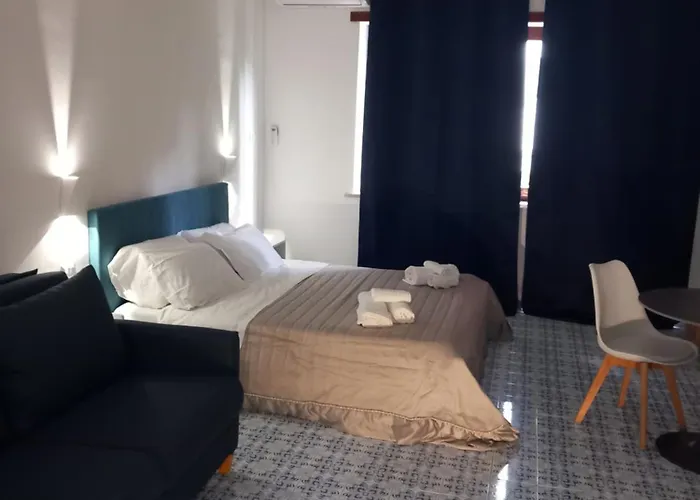 La Dolce Vita Neapel